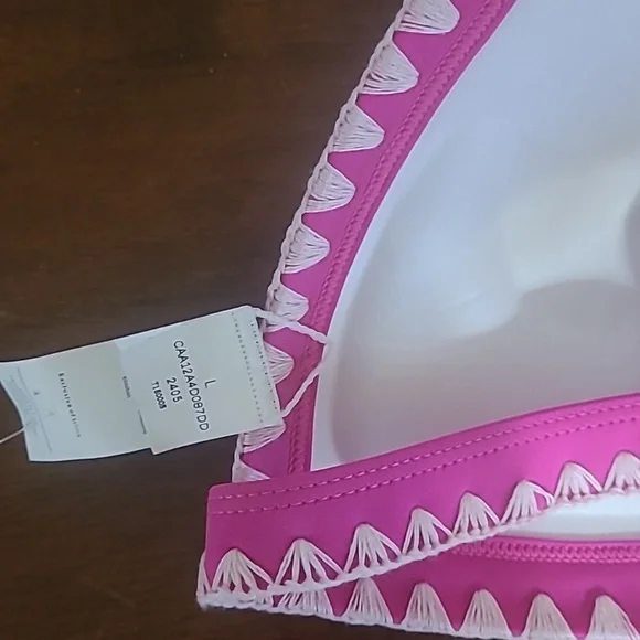 Pink Floral Whipstitch bikini - Picture 7 of 8